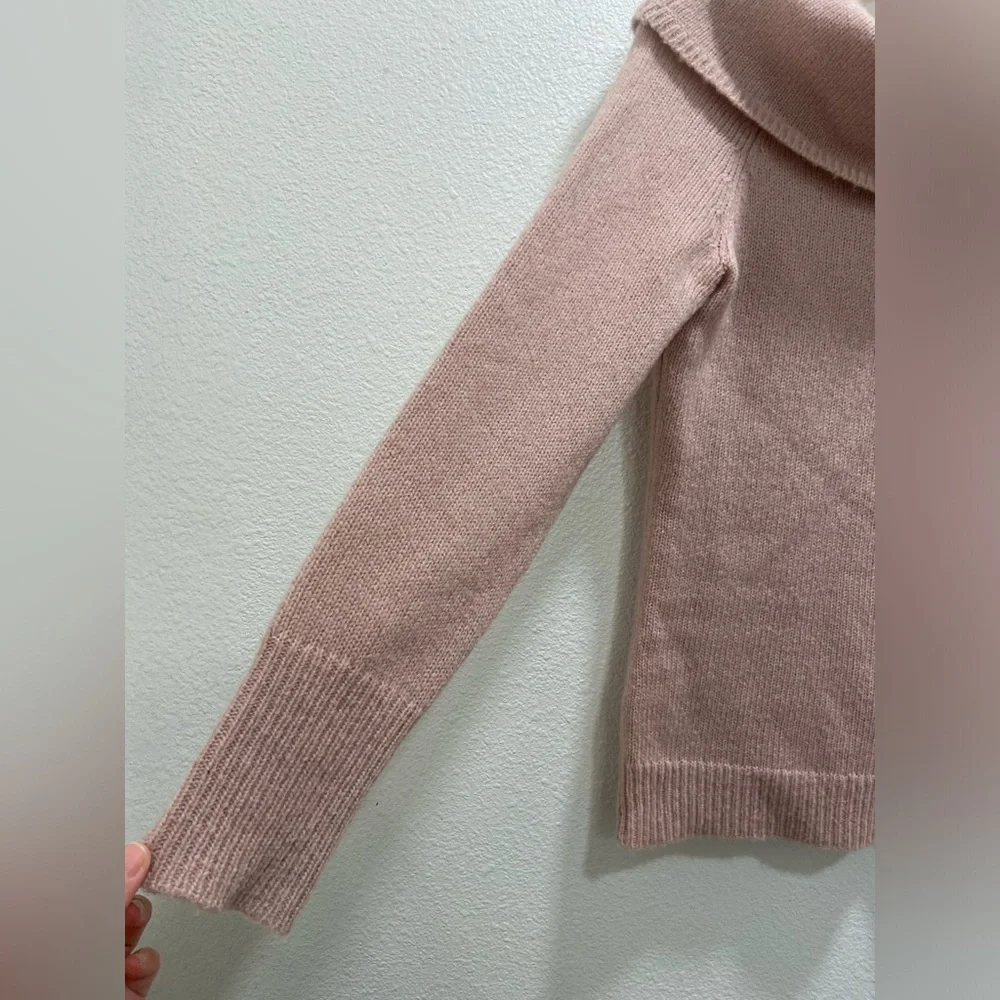 Theory Sabine Wool Blend Off The Shoulder Sweater Mauve Pink Sz P or XS - Picture 5 of 6